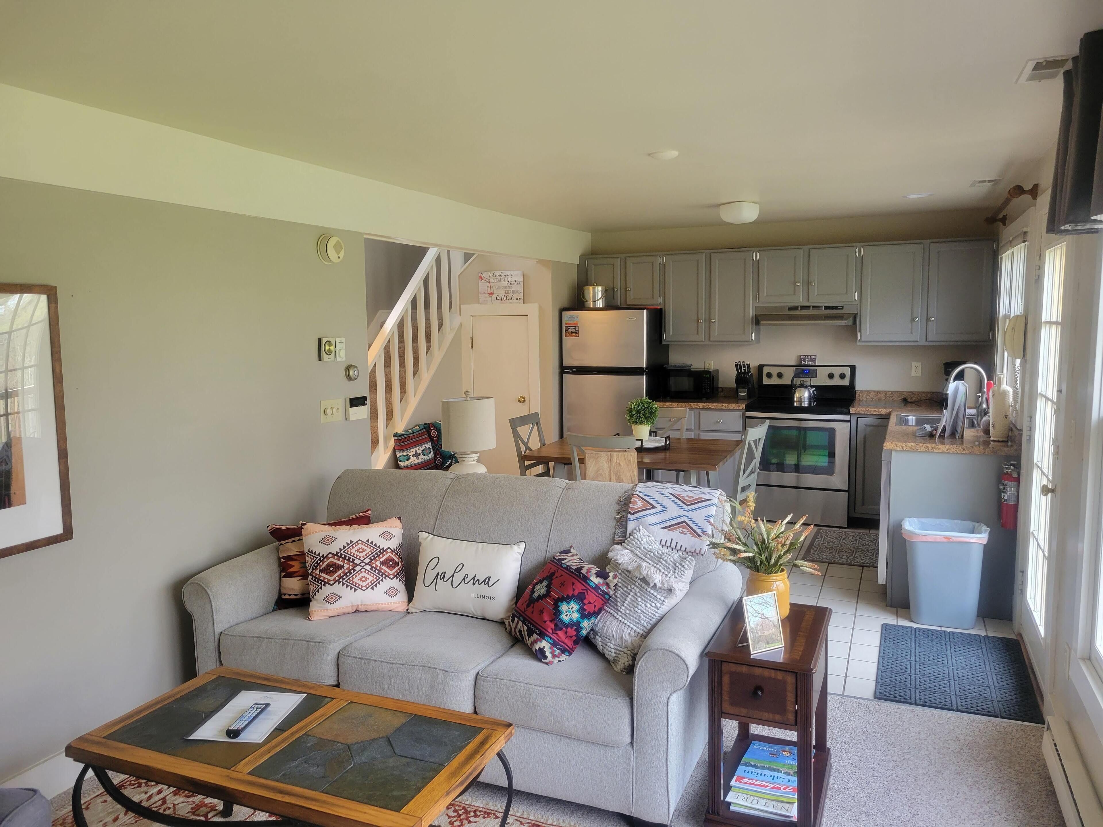 2 Bedroom, 2 bath Settlement Home in The Galena Territory.