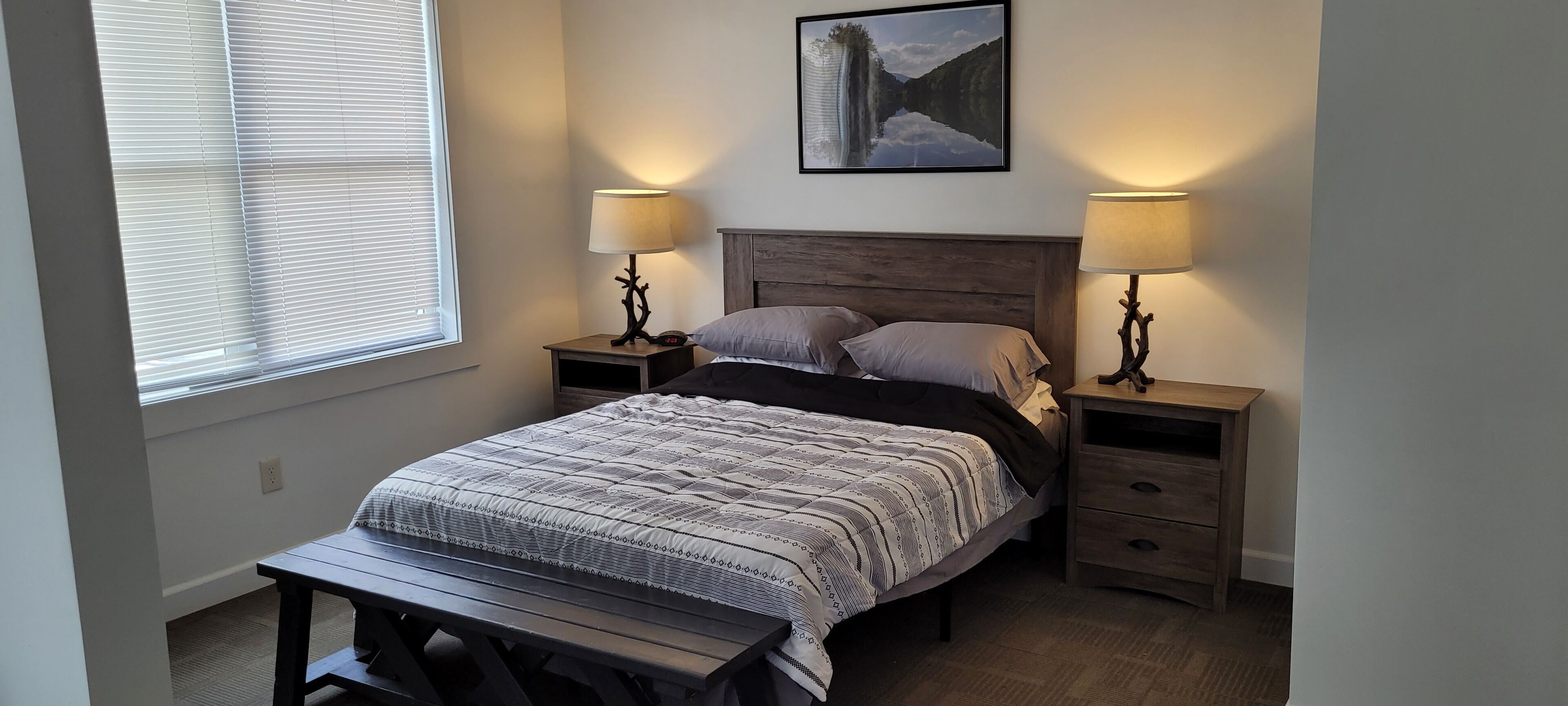 Main Street Suite. Vacation & Short Term Rental