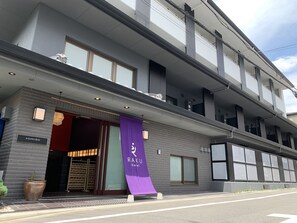 Exterior - RAKU Hotel (Kyoto)