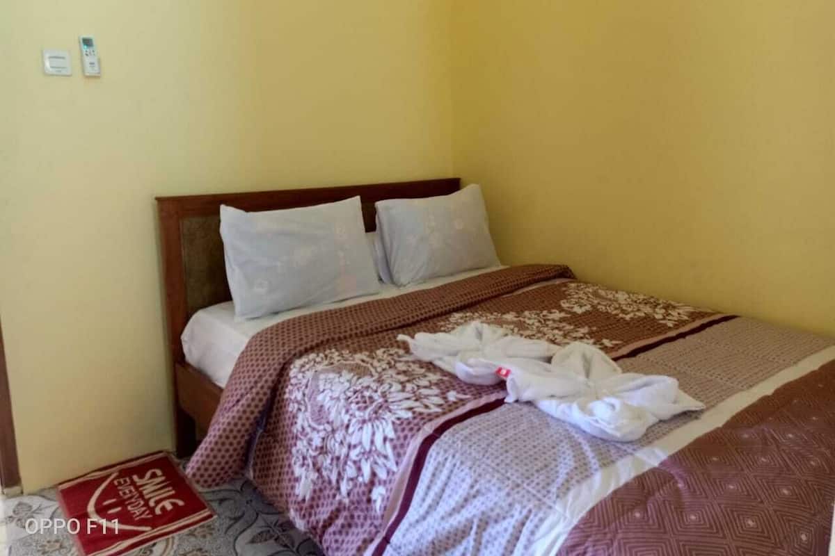 Decoración personalizada, muebles diferentes y escritorio
