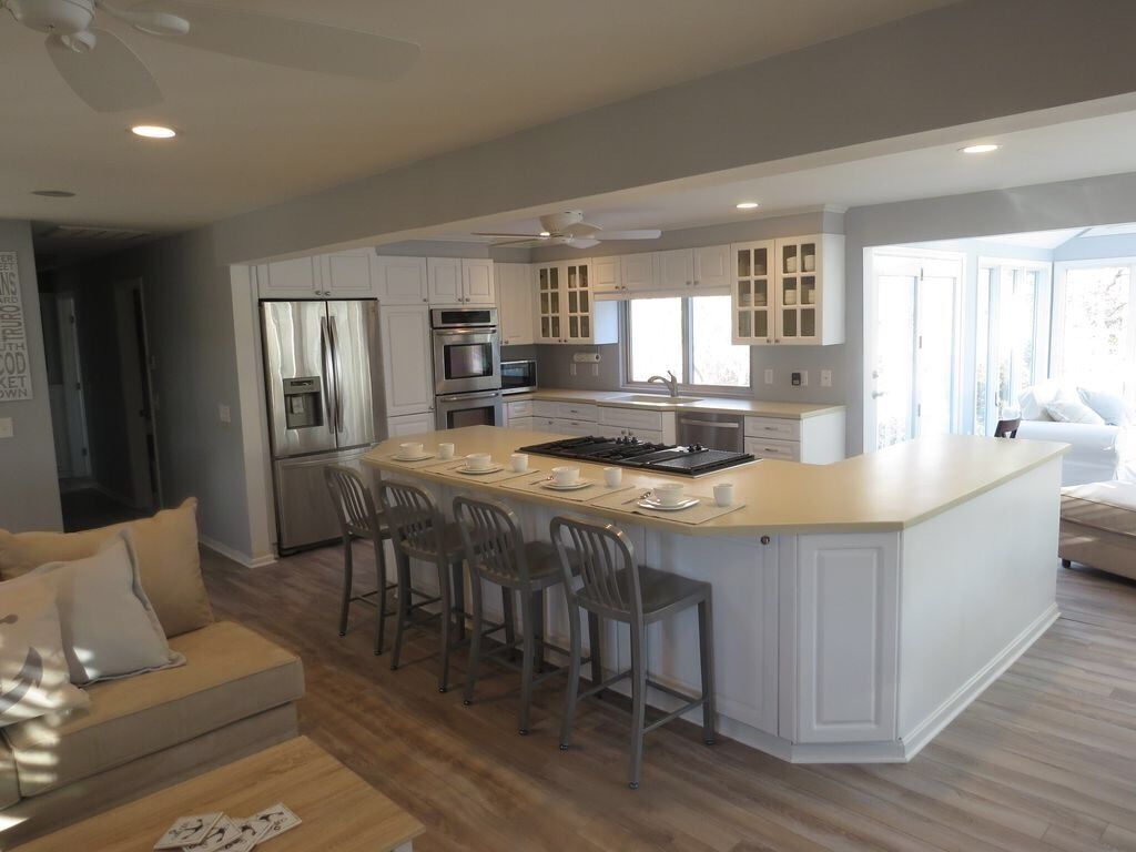 Beautiful Harwich home with private pool in great location!