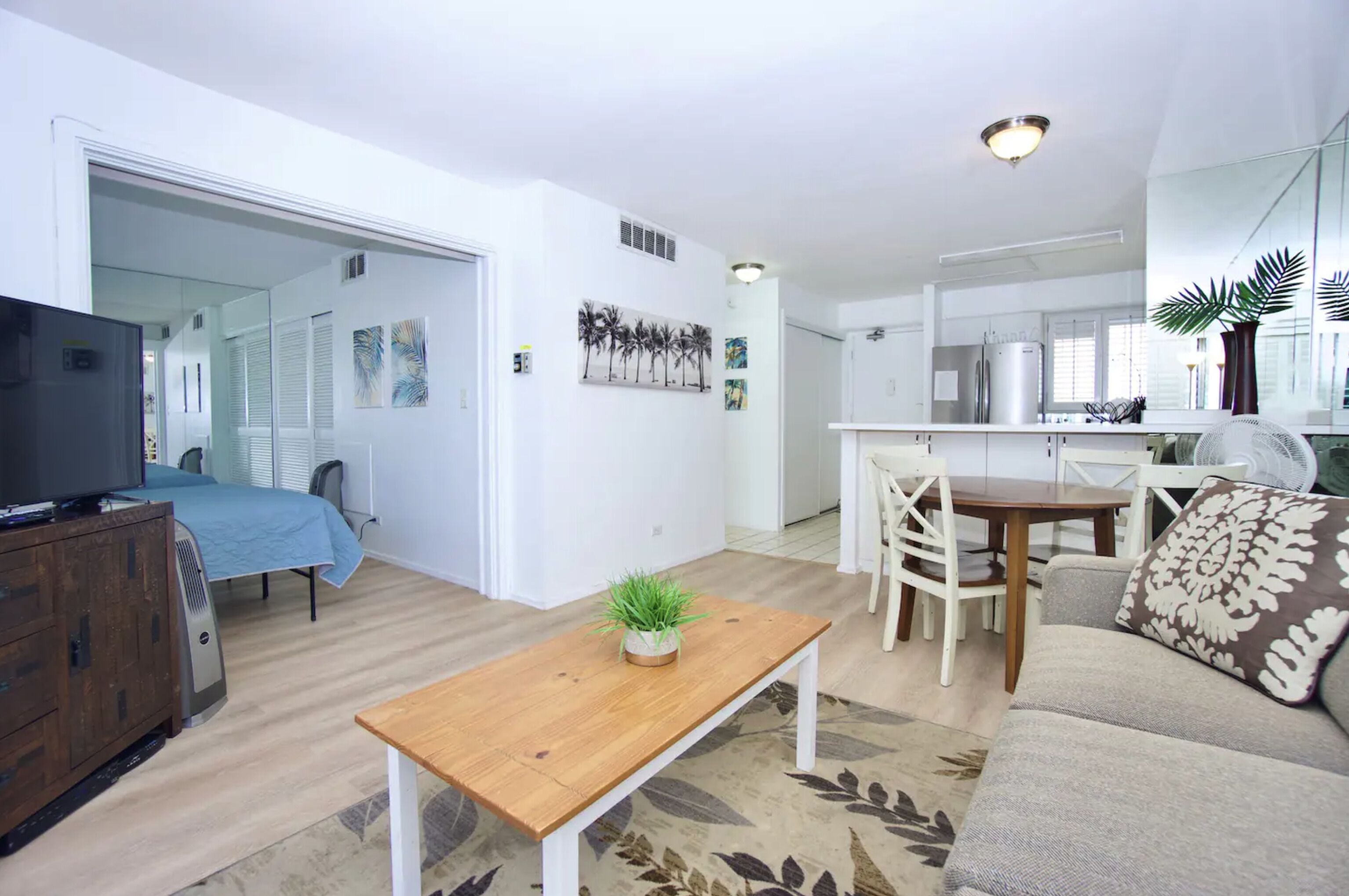 Perfect getaway for families, walking distance to Convention Center