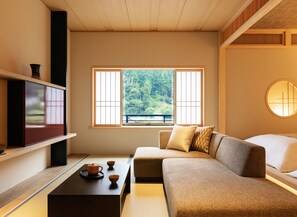 Japanese-Style Room FA4, for 4 Guests | Minibar, in-room safe, iron/ironing board, free WiFi - Hoshino Resorts KAI Nagato (Nagato)
