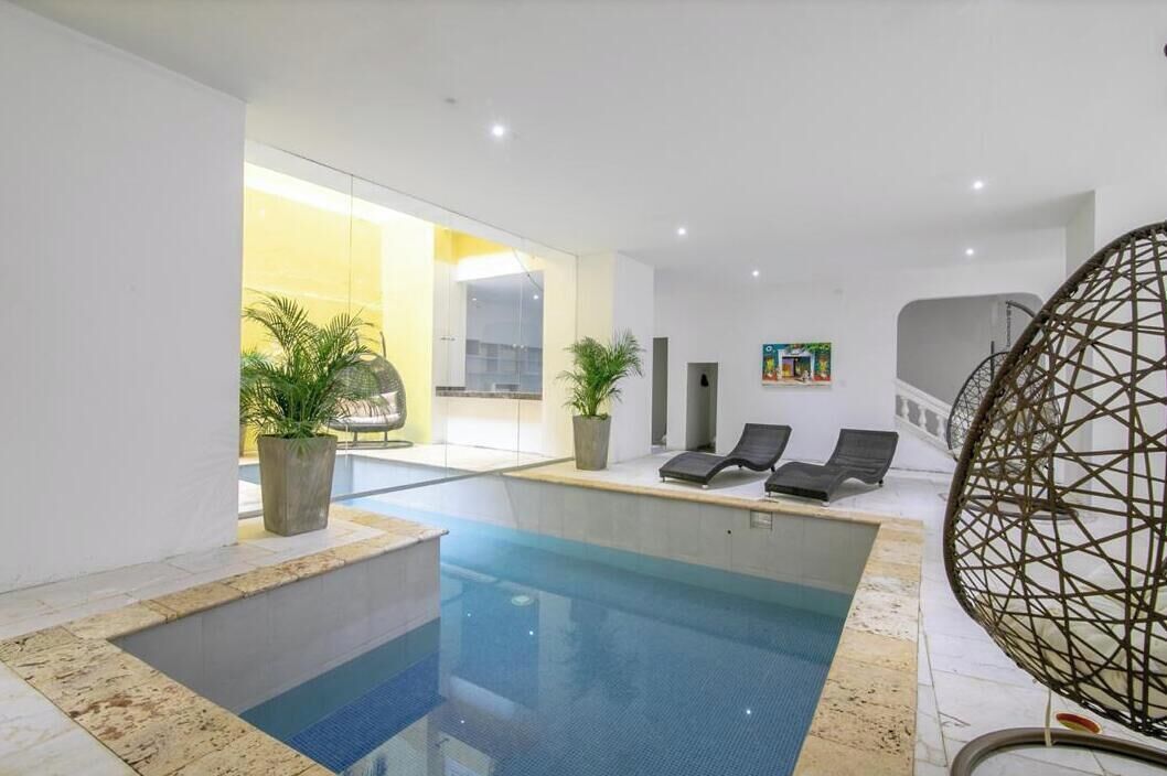 Indoor pool, outdoor pool