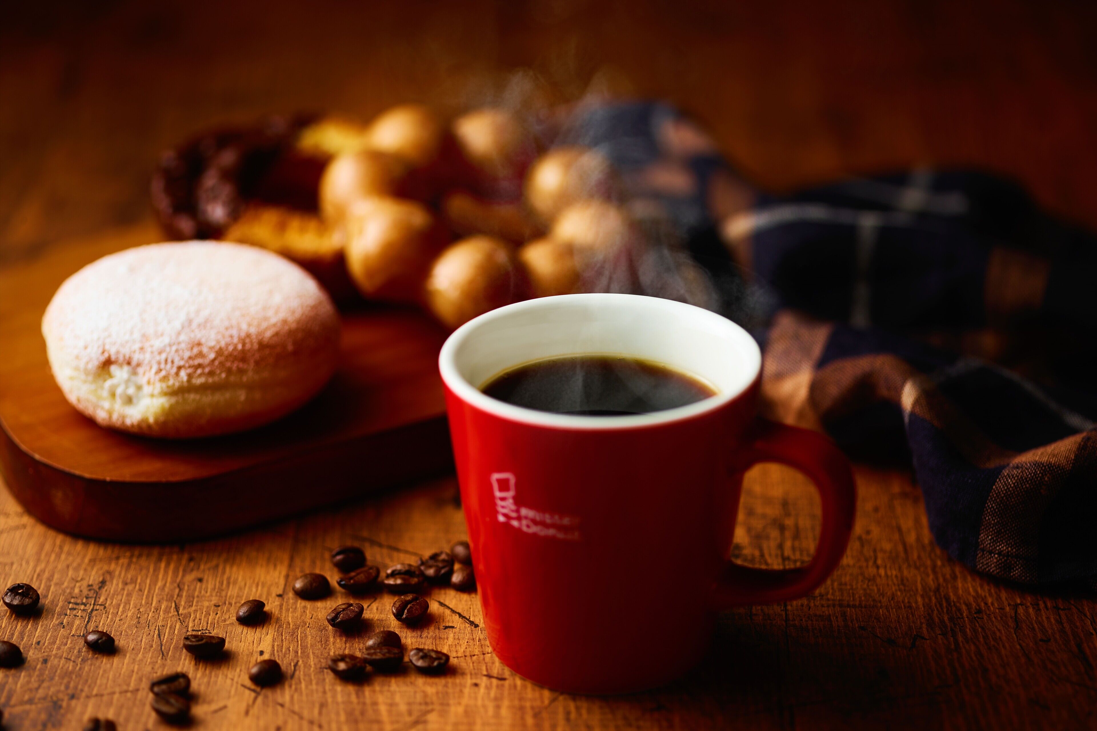 daily continental breakfast (jpy 660 per person)