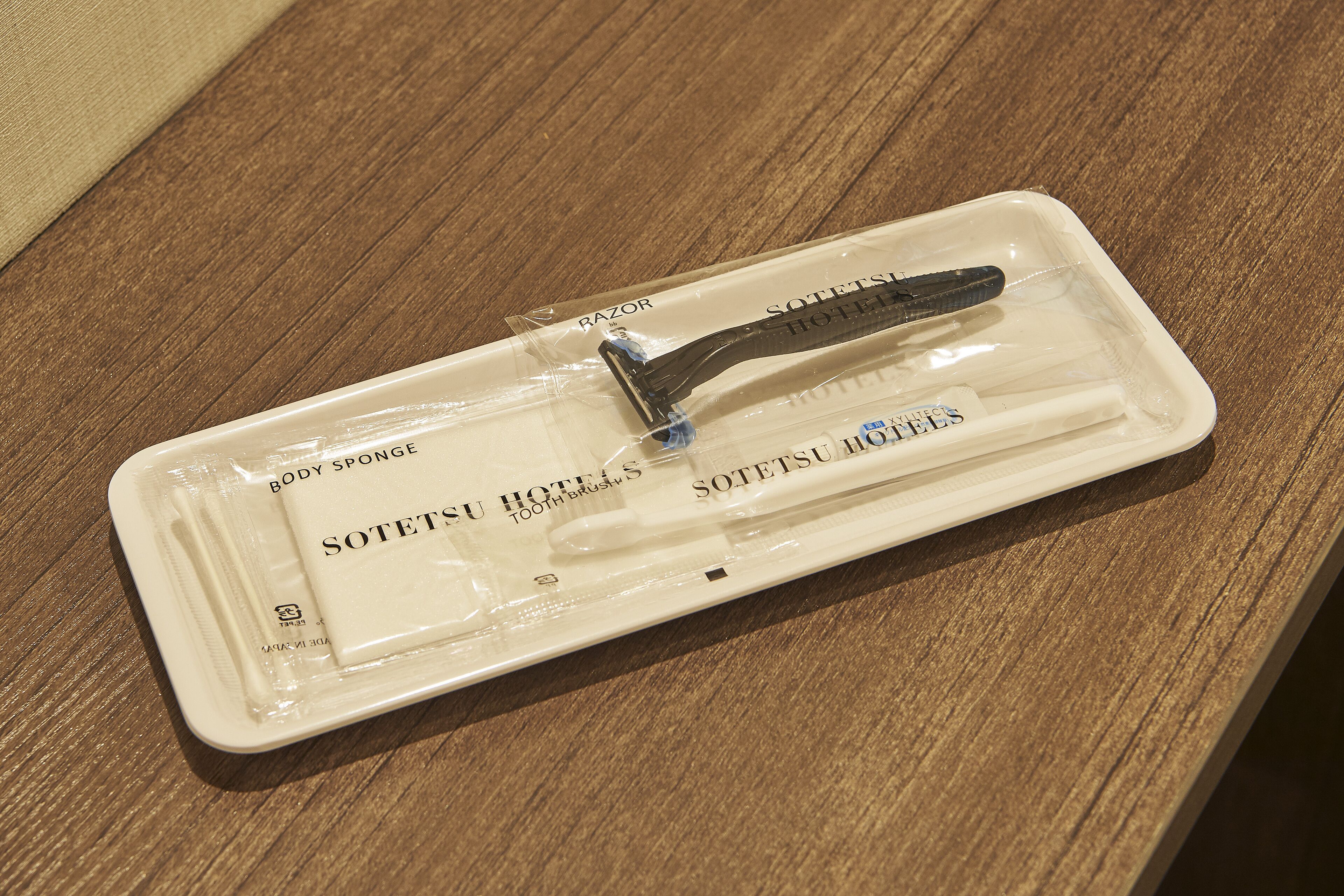 connecting room | desk, iron/ironing board, free wifi, bed sheets