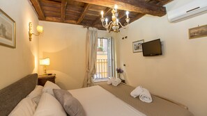 1 bedroom, WiFi, bed sheets - Apartment in Via dei Falegnami (Rome)