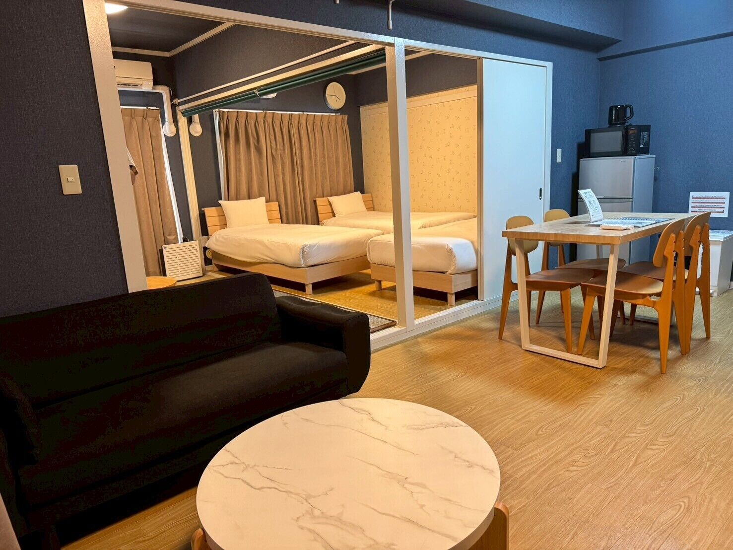 Superior Family Room, Pet Friendly, Non Smoking | Desk, free WiFi, bed sheets