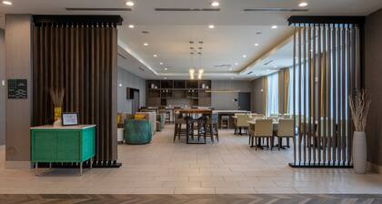 Holiday Inn Greenville - Woodruff Road by IHG