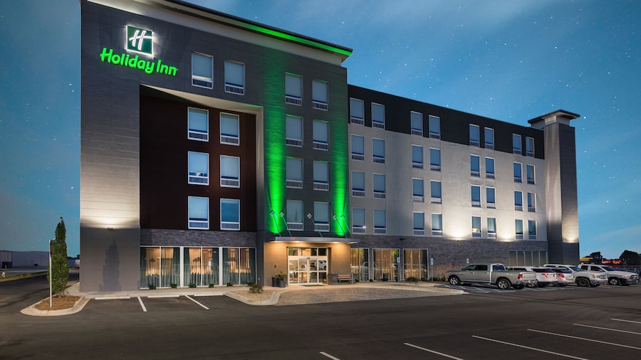 Holiday Inn Greenville - Woodruff Road by IHG
