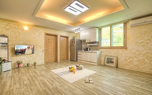 Wind | Living area