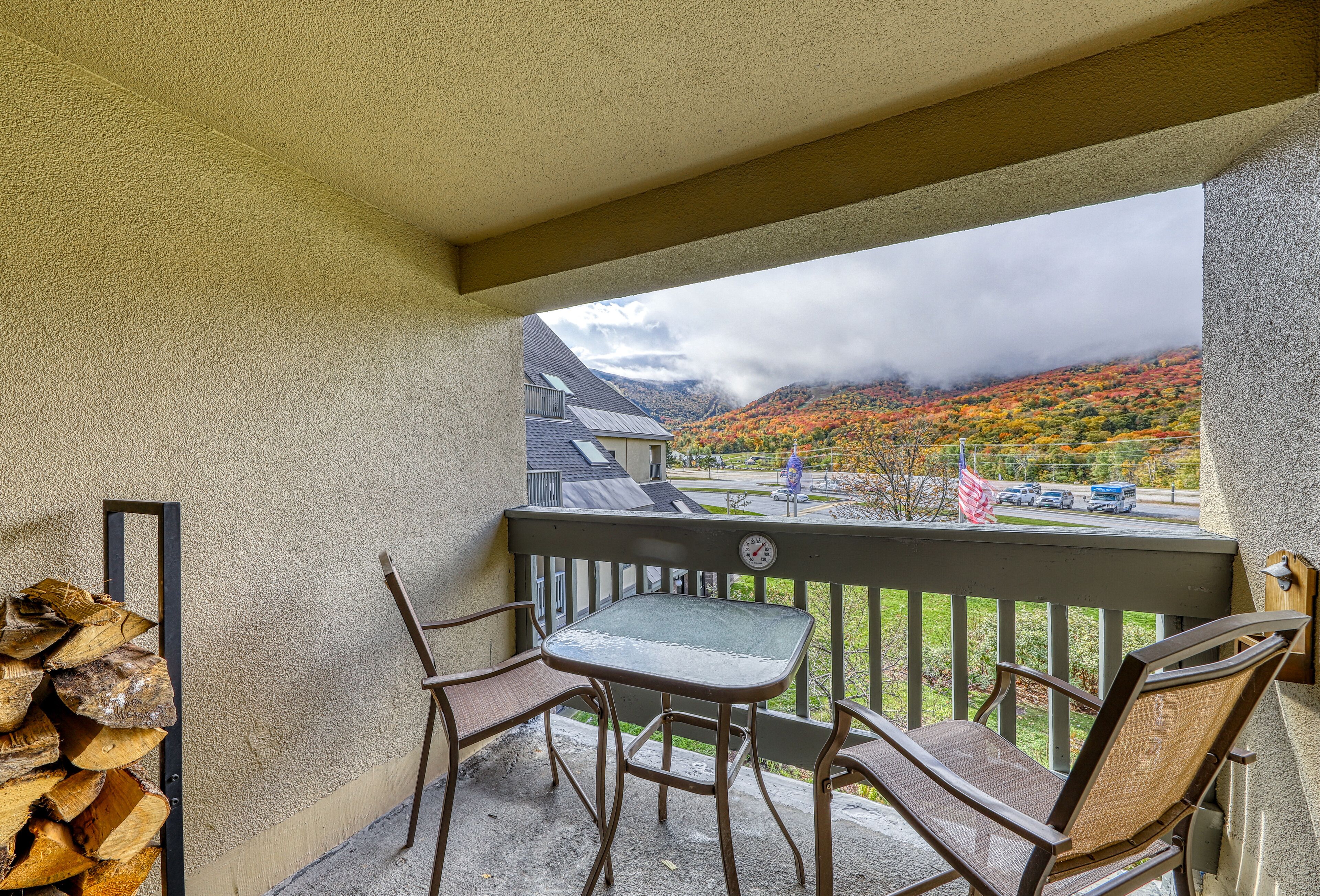 Resort condo with mountain views, full kitchen, and free WiFi