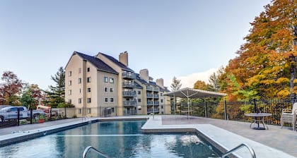 Perheystävällinen lomakylä huoneisto / kausiluonteiset jaetut uima-altaat, poreallas ja sauna!