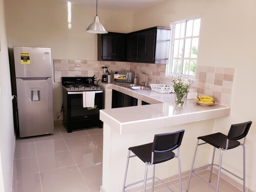 Lovely 2 Bedroom Apartment