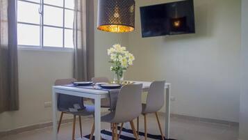 Apartment | In-room dining