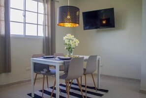 Huoneisto | Ruokailu omassa huoneessa