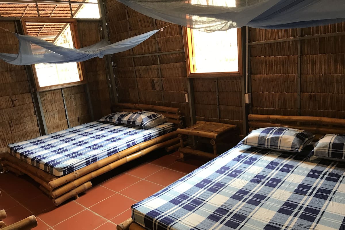 Camera Standard (Bungalow) | Una scrivania, Wi-Fi gratuito