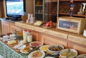 Free daily buffet breakfast - Hotel Asia Mountains 2 (Bishkek)