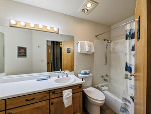 Hair dryer, towels - Keystone Lake | Trails + Outdoor Pool (Keystone)