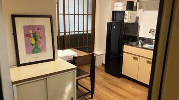 Desk, iron/ironing board, free WiFi, bed sheets