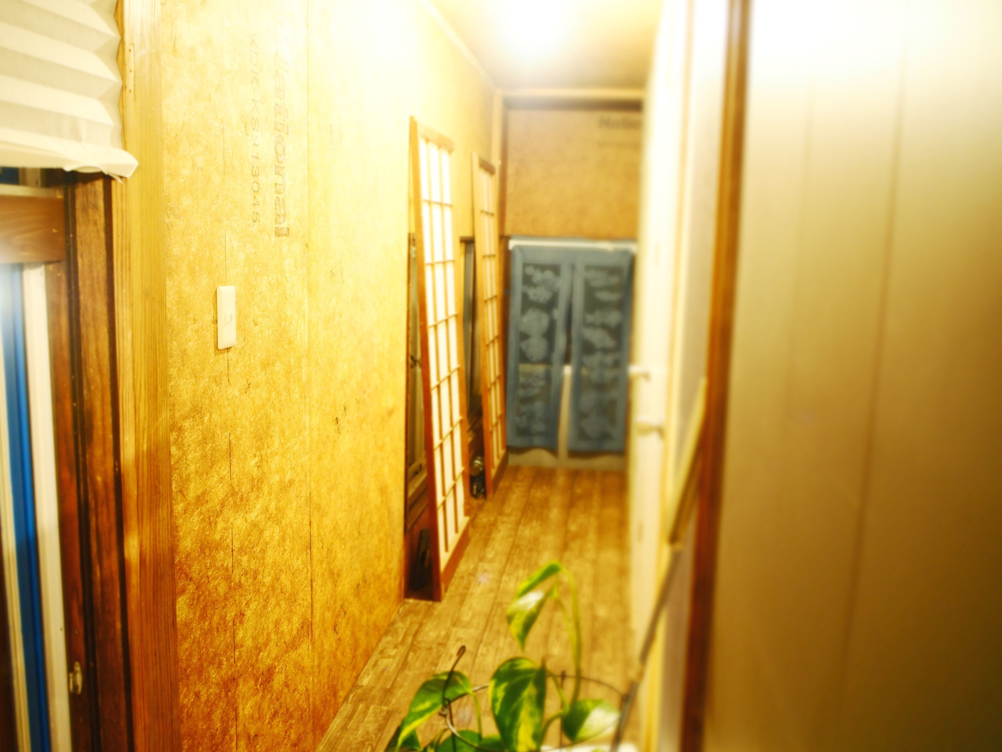 Laptop workspace, blackout curtains, free WiFi, bed sheets