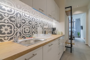 Coffee and/or coffee maker - Plenty Apartments Apollo (Athens)