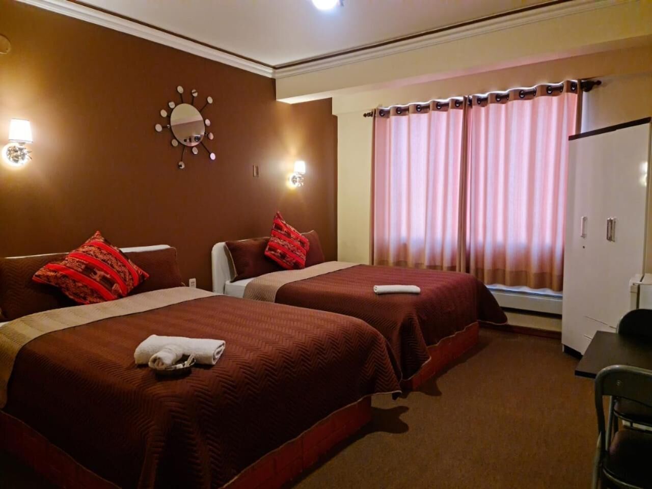 minibar, free wifi, bed sheets