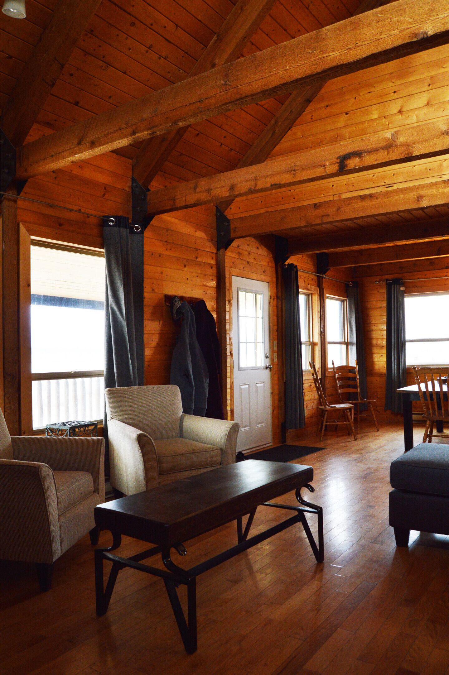 Meadow Lake Guest Ranch - Osprey Suite - Lakeview House