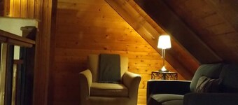 Meadow Lake Guest Ranch - Osprey Suite - Maison Lakeview