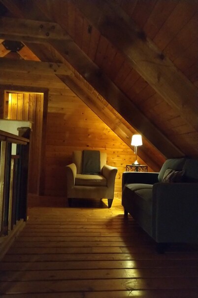 Meadow Lake Guest Ranch - Osprey Suite - Lakeview House