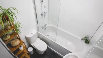 Apartment | Badezimmer