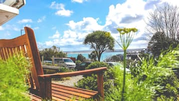 Apartment, 2 Schlafzimmer | Blick auf den Garten