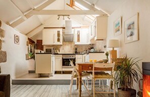 Cottage | Private kitchen