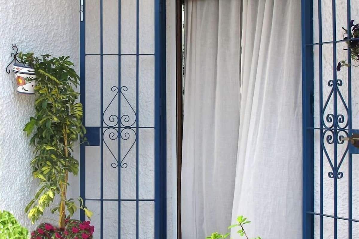 Comfort Double or Twin Room (Maroma) | Free WiFi, bed sheets