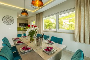 Villa | Dining room - Villa Romance (Makarska)