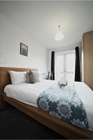 Comfort Double Room - The Great Airport Place (West Drayton)