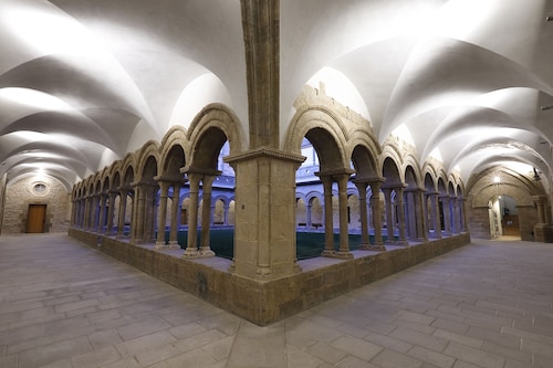 Monestir de les Avellanes