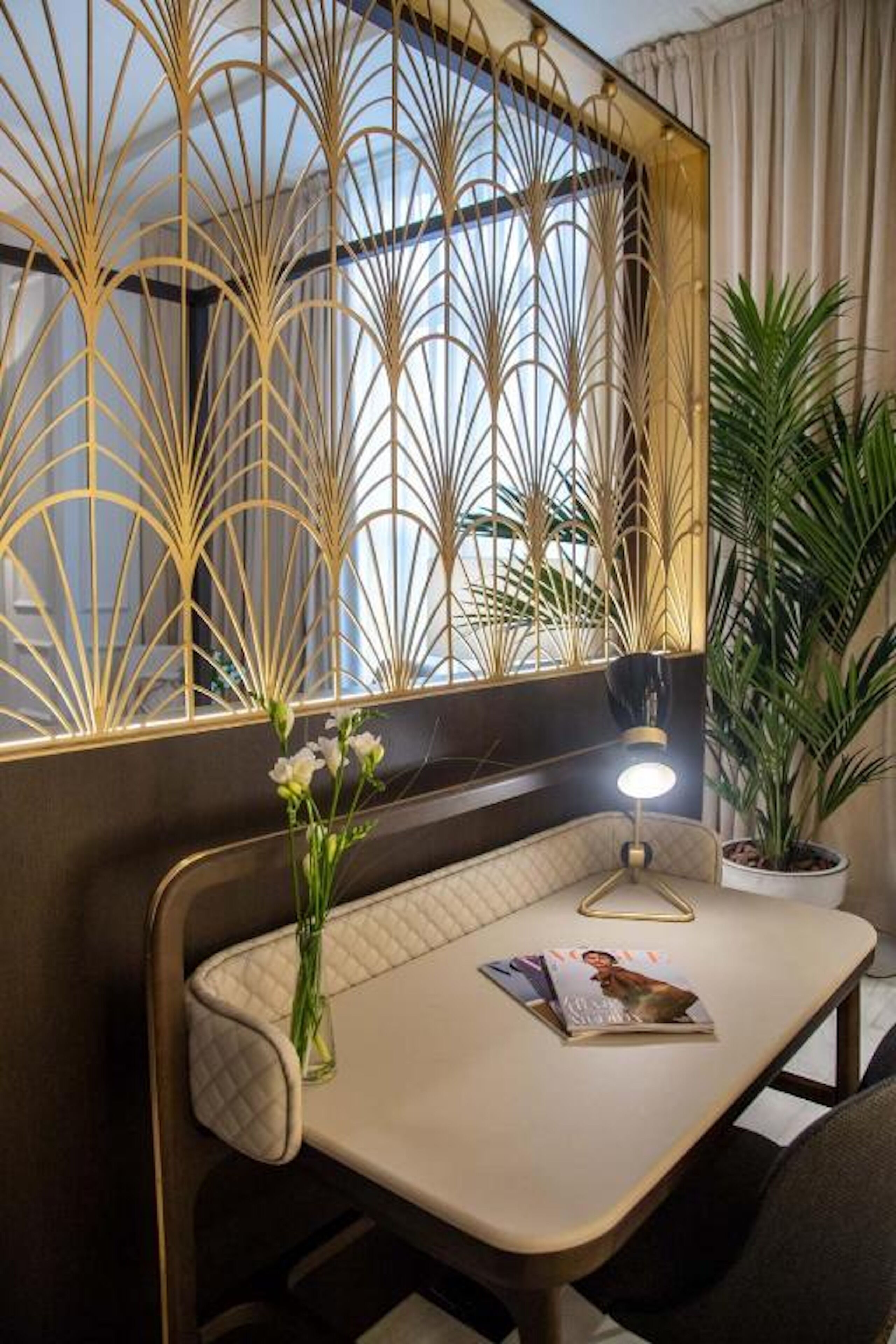 presidential suite | free minibar, in-room safe, desk, blackout curtains