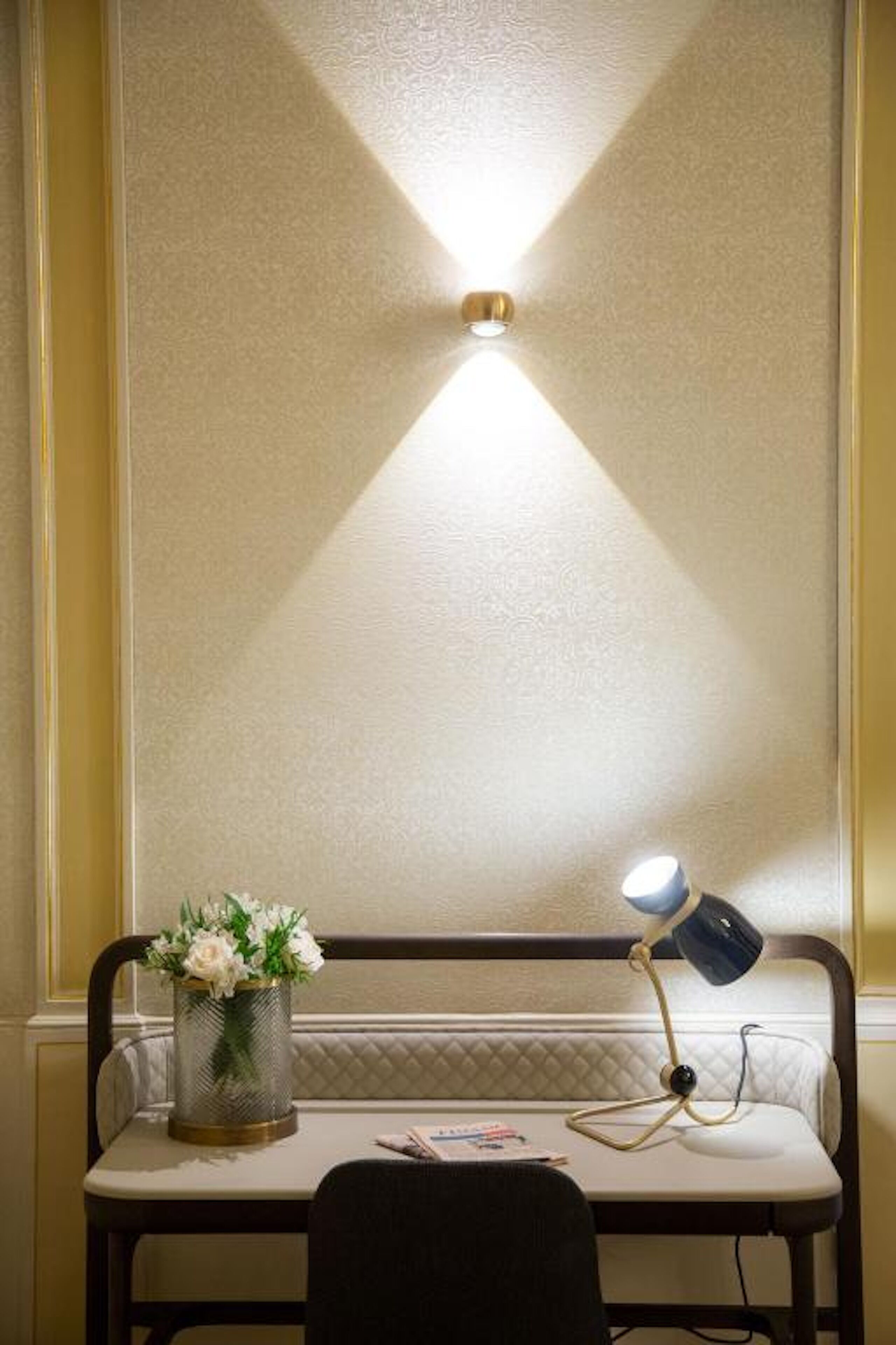 suite lladró | free minibar, in-room safe, desk, blackout curtains