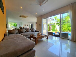 Living area - Lipa Talay Hok (Koh Samui)