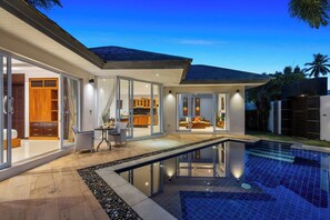 1-Bedroom Villa with a Private Pool | Terraza o patio