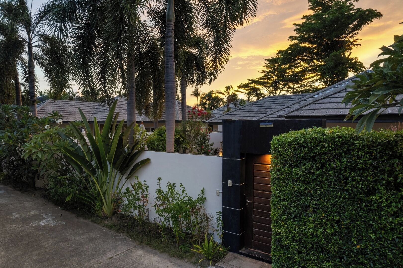 Fachada de la propiedad