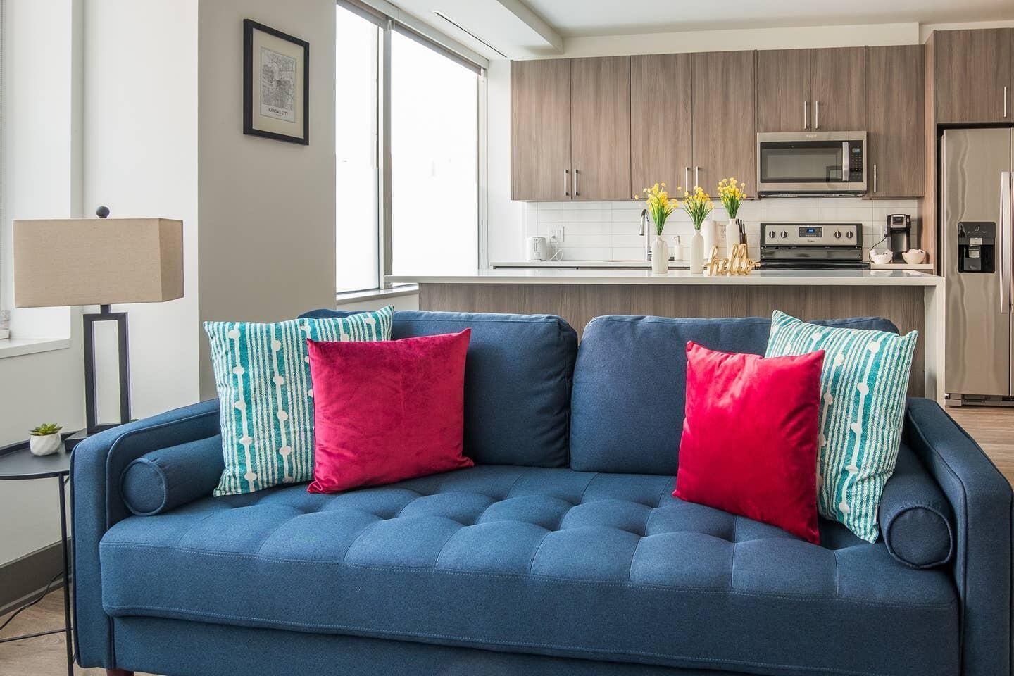 Frontdesk | 1BR Apt Near Power & Light District