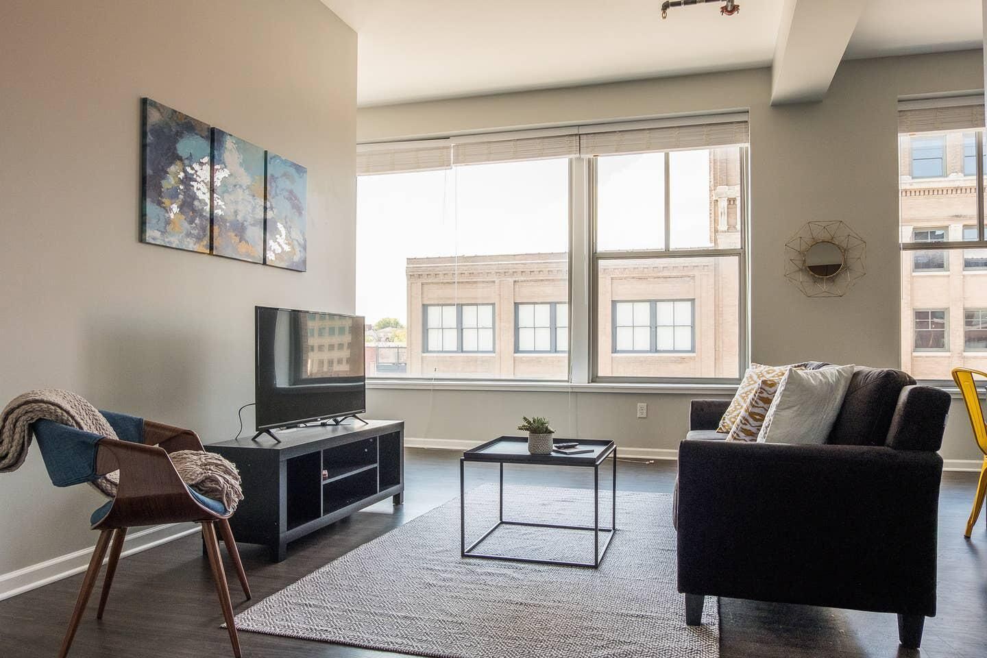 Frontdesk | Airy + Adorable 2BR Apt