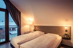 Villa Confort | 5 dormitorios, cortinas opacas, sistema de insonorización y wifi gratis