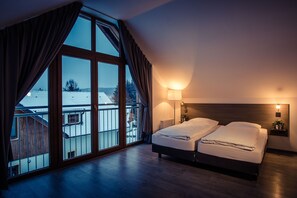 5 bedrooms, blackout curtains, soundproofing, free WiFi - Residence Lipno (Lipno nad Vltavou)