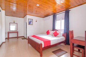 Deluxe Double Room | Free WiFi