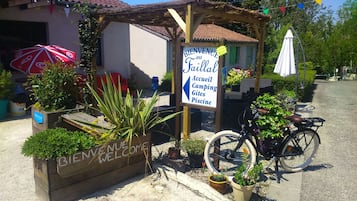 Entrada de la propiedad