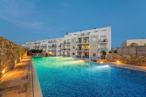 Pool - The Hillock South B10 (Marsalforn)