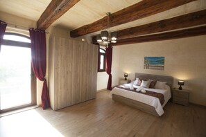 Double Room, Pool View | Egyptian cotton sheets, premium bedding, individually decorated - SOLEIL B&B GOZO  (Gharb)